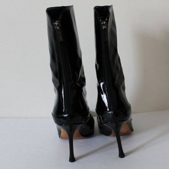 Jimmy Choo Patent Leather Front Strap Detail Ankle Boots Black Size 38.5 - Picture 3 of 8